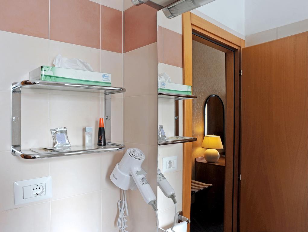 Tuscia Hotel Βιτέρμπο Δωμάτιο φωτογραφία